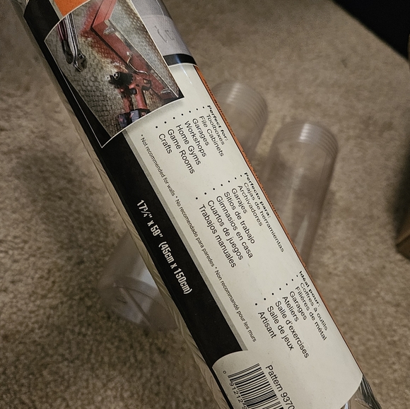 Diamond Plate Peel & Stick New 3 Rolls - Picture 3 of 9